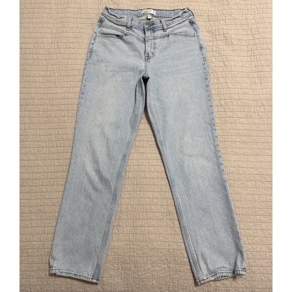 Abercrombie & Fitch Denim - Abercrombie & Fitch Curve Love The 90s Straight Mid Rise Jeans Size 28 / 6R